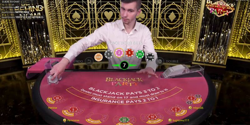 Chơi Blackjack KUWIN thể hiện khả năng tư duy và chiến thuật